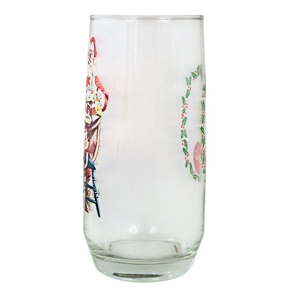 Coca-Cola Collector Glass, Haddon Sundblom Santa Claus, 1976 Series II Design #3 - Picture 2 of 4